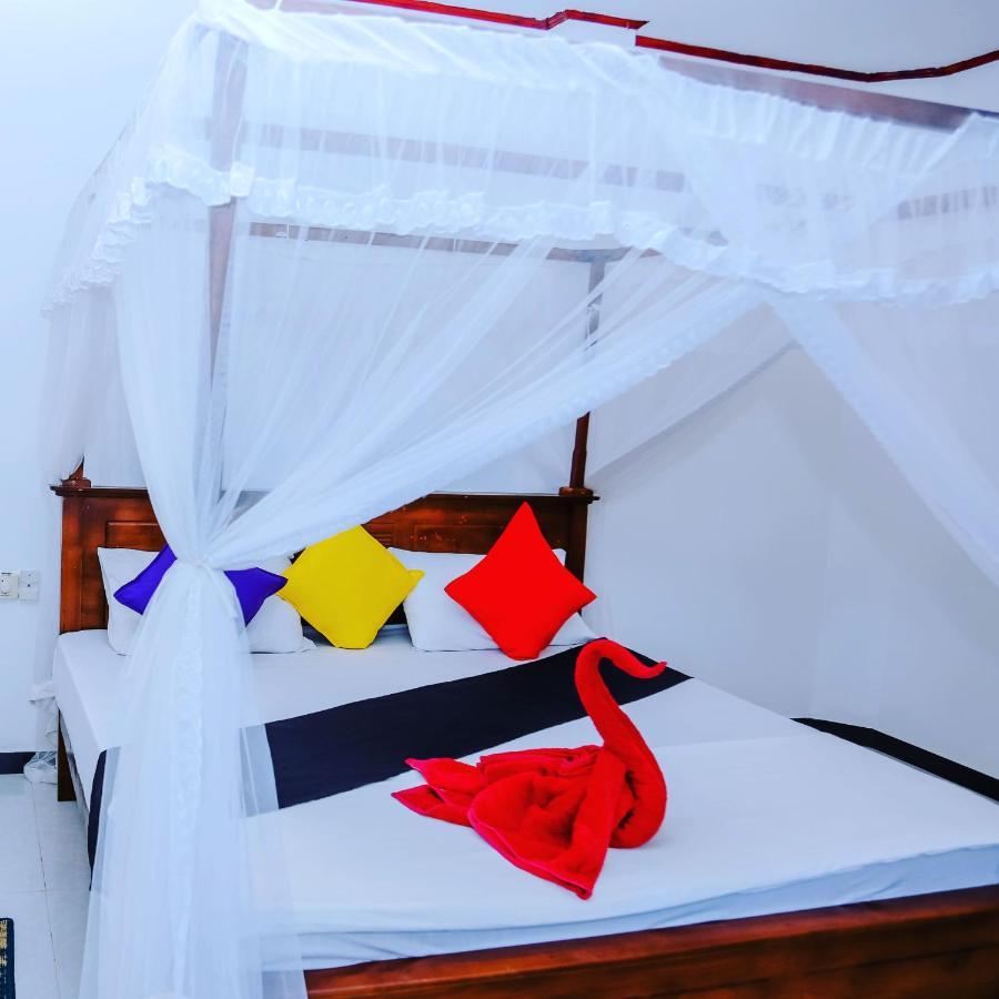 Sajana Ocean Hill Bed & Breakfast Mirissa Dış mekan fotoğraf