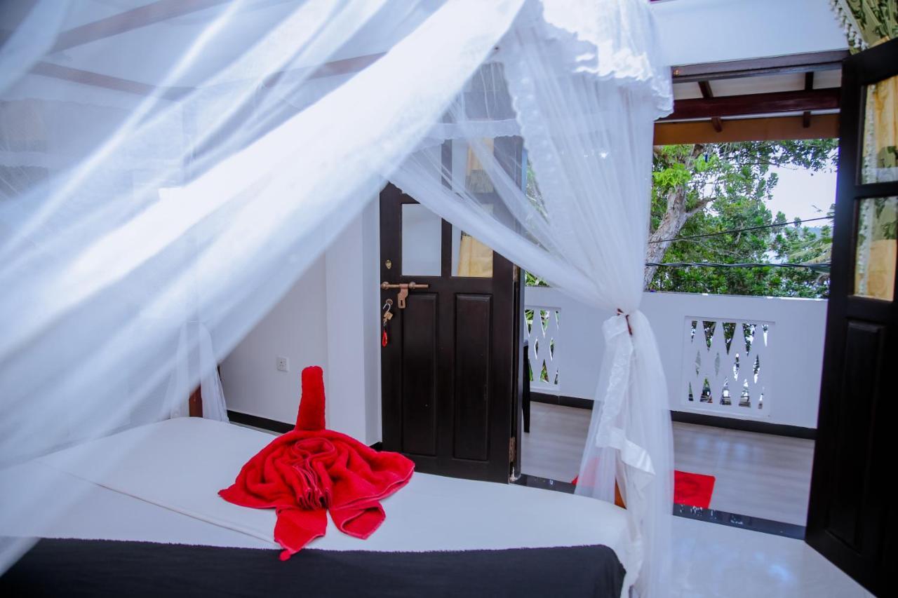 Sajana Ocean Hill Bed & Breakfast Mirissa Dış mekan fotoğraf