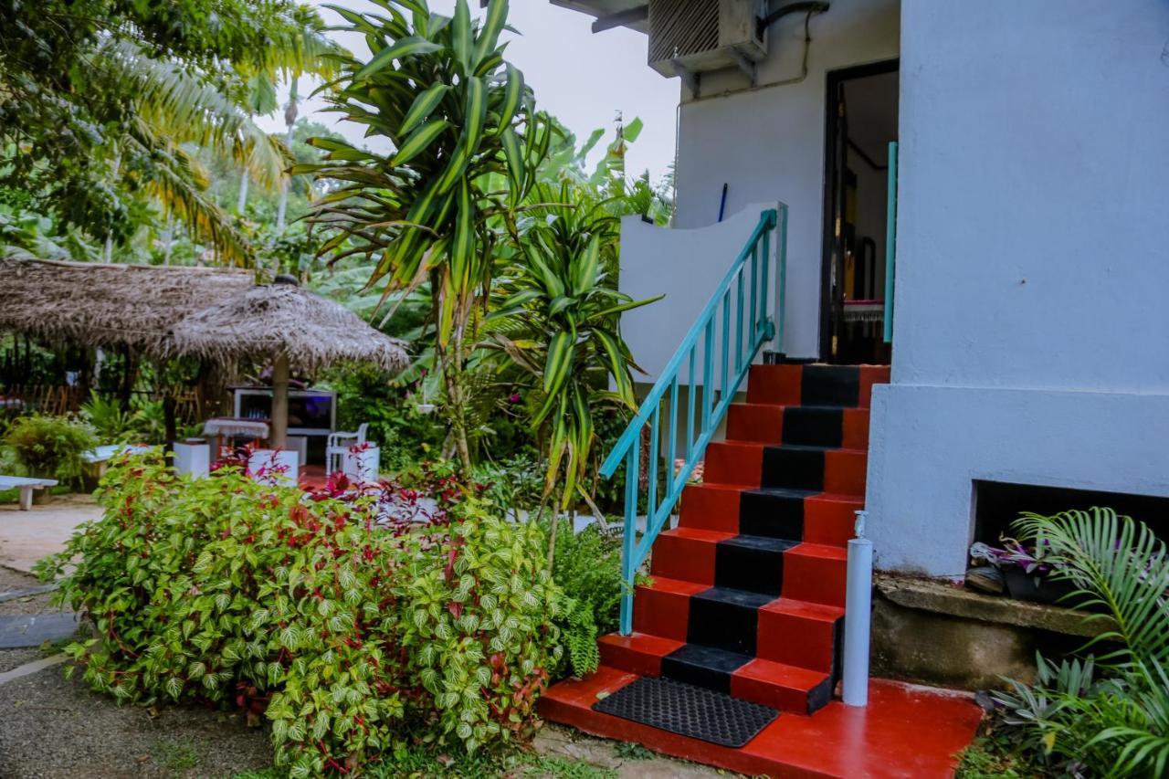 Sajana Ocean Hill Bed & Breakfast Mirissa Dış mekan fotoğraf