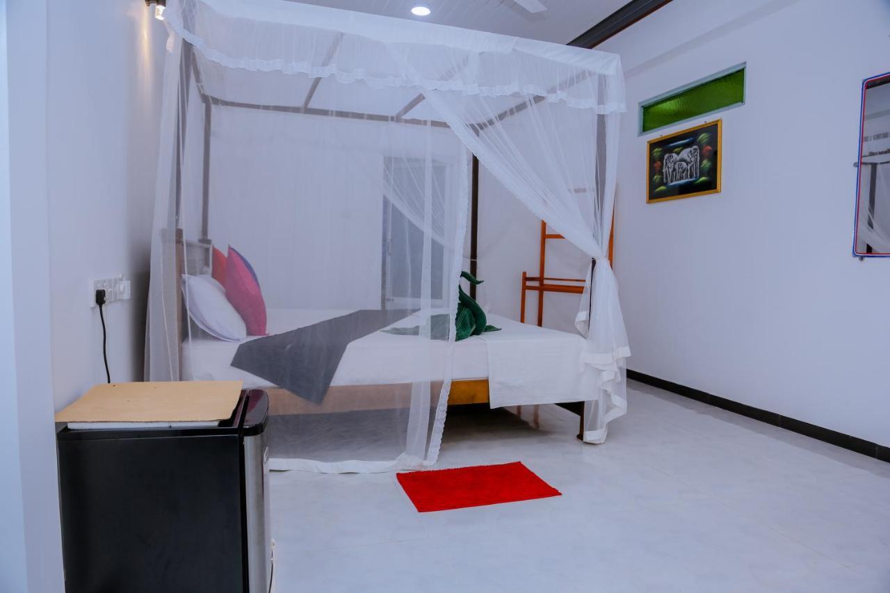 Sajana Ocean Hill Bed & Breakfast Mirissa Dış mekan fotoğraf