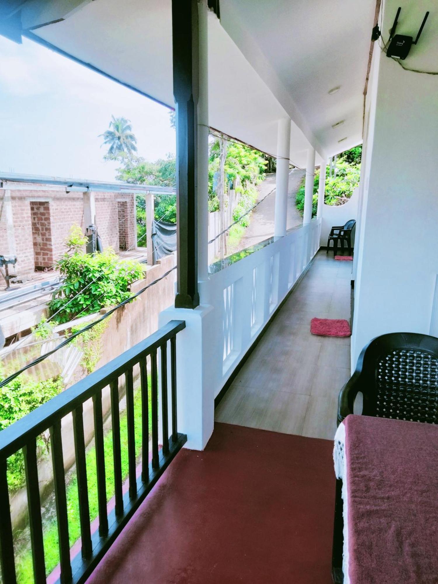 Sajana Ocean Hill Bed & Breakfast Mirissa Oda fotoğraf